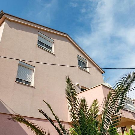 Arenta Apartments Metkovic Bagian luar foto