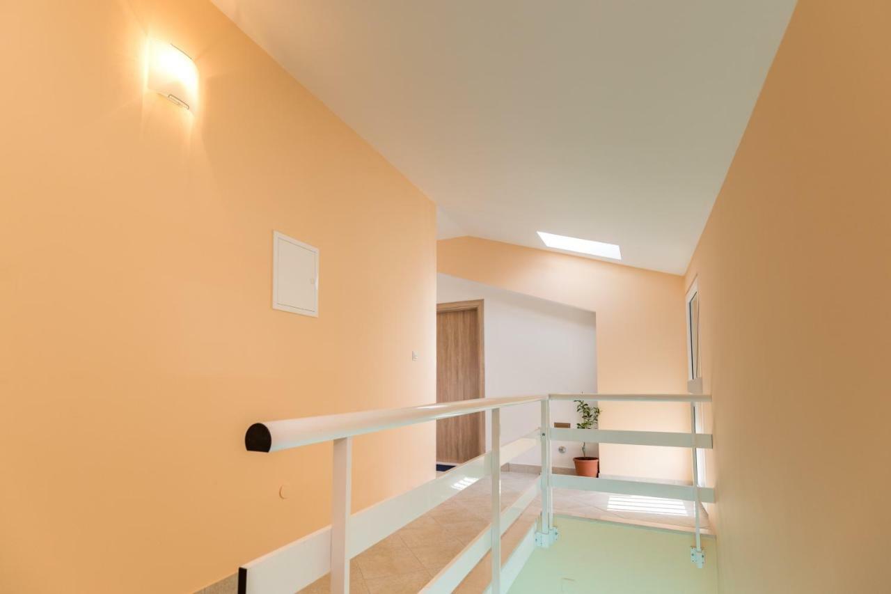 Arenta Apartments Metkovic Bagian luar foto