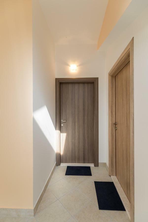 Arenta Apartments Metkovic Bagian luar foto